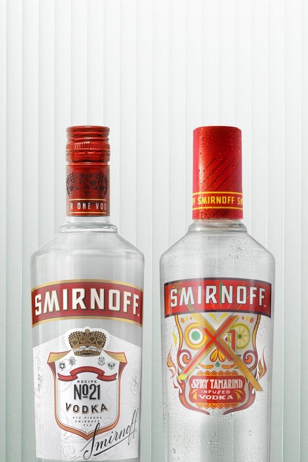 Dos productos Smirnoff